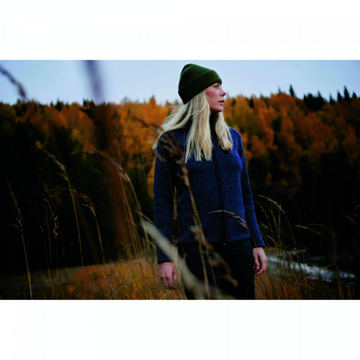 Fjallraven Logo Tab Hat 555 (Dark Navy 
